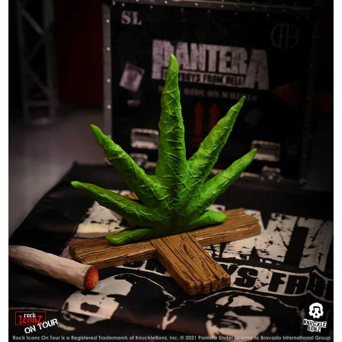 Decoration Pantera - Rock Iconz - Cowboys From Hell On Tour Road Case Statue - KNUCKLE BONZ 8 Decoration Pantera - Rock Iconz - Cowboys From Hell On Tour Road Case Statue - KNUCKLE BONZ - Image 6
